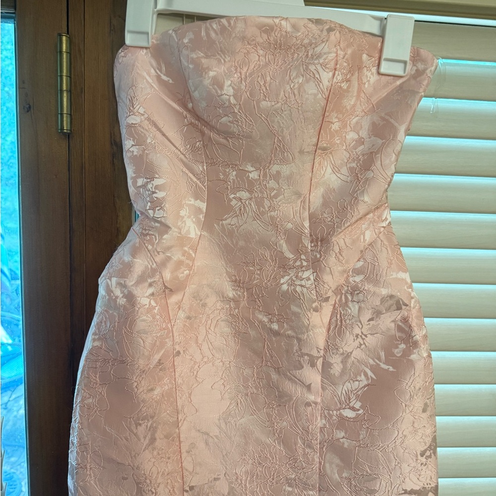Elegant Pink Strapless Dress